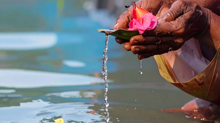 पितृ पक्ष में कुरुक्षेत्र के इन तीर्थों पर करें पितरों का तर्पण, जानें पेहोवा और सन्निहित सरोवर का महत्व