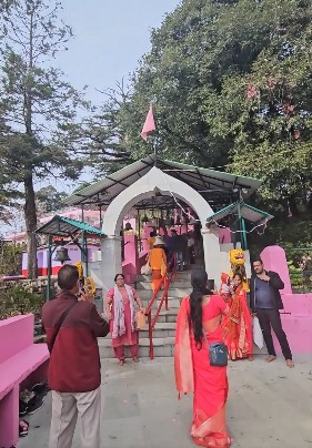 कुमाऊं का दूसरा सबसे बड़ा वैष्णवी शक्तिपीठ है मां दूनागिरी मंदिर, जानें पौराणिक कथा