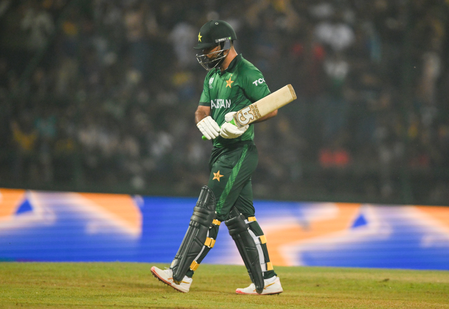 पीएसएल: पाकिस्तान क्रिकेट शर्मसार, बॉल टैंपरिंग के लिए फखर जमान पर 2 मुकाबलों का बैन