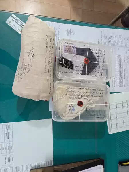 लखनऊ : एसटीएफ ने 80 लाख के ड्रग्स के साथ दो तस्करों को किया गिरफ्तार, कई राज्यों में करते थे सप्लाई