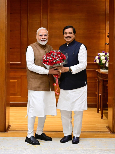 महाराष्ट्र में सूखे की स्थिति पर सुनील तटकरे ने पीएम मोदी से की मुलाकात, केंद्र से मांगी मदद
