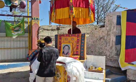 शिमला: निर्वासित तिब्बतियों ने पंचेन लामा का 37वां जन्मदिन मनाया, रिहाई की उठी मांग