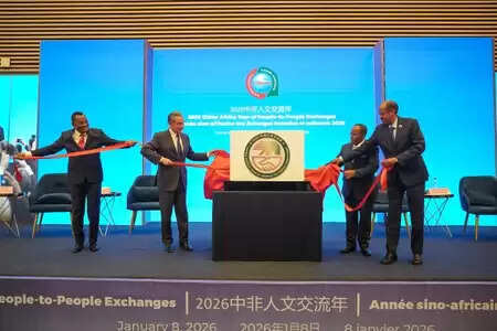 शी चिनफिंग ने चीन-अफ्रीका जन आदान-प्रदान वर्ष के उद्घाटन समारोह पर बधाई पत्र भेजा