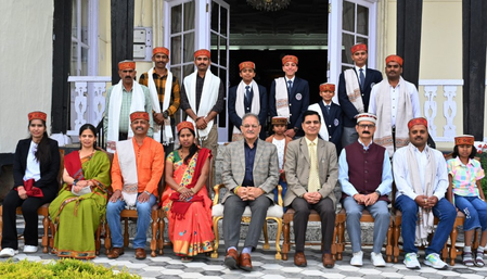 शिमला : लोकभवन में गुजरात और महाराष्ट्र स्थापना दिवस समारोह, राज्यपाल बोले, 'विविधता में एकता ही देश की ताकत'