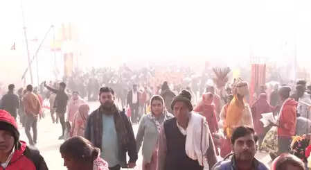 माघ मेला प्रयागराज में मकर संक्रांति पर उमड़ा आस्था का सैलाब, 2 करोड़ से ज्यादा श्रद्धालु करेंगे संगम स्नान