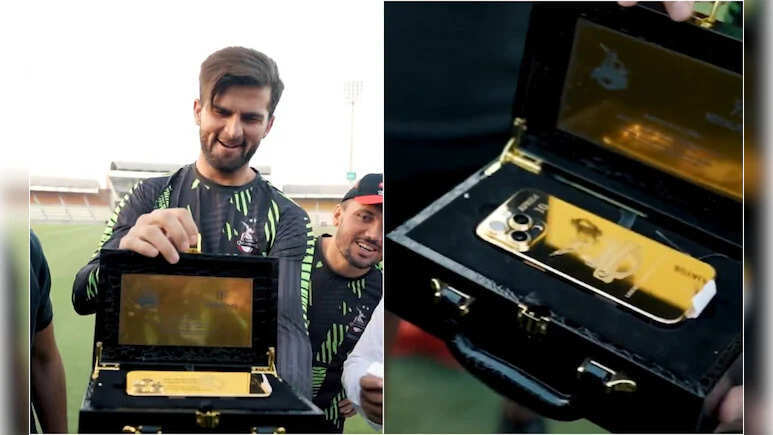 'PSL गजब ढहा रहा', हेयर ड्रायर-ट्रिमर के बाद सीधा गोल्ड का IPhone, इस खिलाडी की निकली लॉटरी