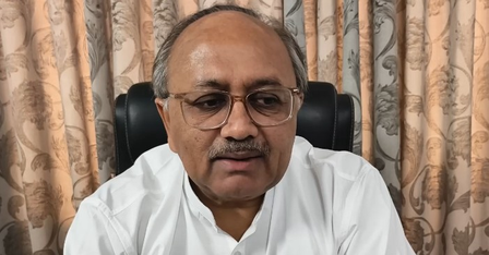 ममता की भाषा शालीनता की सीमा पार कर गई: सिद्धार्थ नाथ सिंह