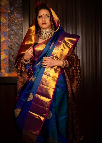 भाग्यश्री ने फैंस से सवाल पूछते हुए किया खास पोस्ट, अभिनेत्री मृणाल ने किया कमेंट