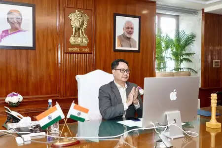 बीआरओ की 125 बुनियादी ढांचा परियोजनाओं के उद्घाटन समारोह में किरेन रिजिजू हुए शामिल