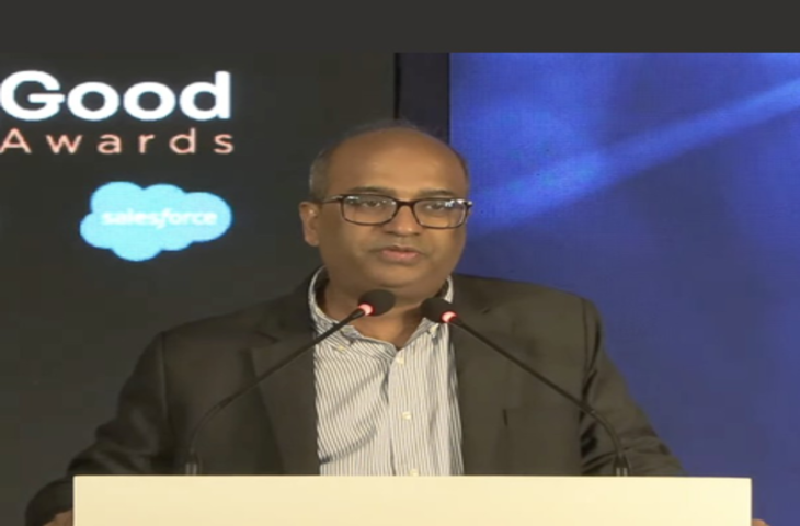 भारत को एआई में तेजी से आगे बढ़ना होगा: इलेक्ट्रॉनिक्स और आईटी मंत्रालय और इंडिया एआई मिशन के अभिषेक सिंह