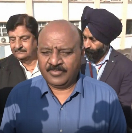 रमजान से जुड़े आदेश पर जम्मू-कश्मीर के डिप्टी सीएम की दो टूक, आस्था के मामलों में गैर-जरूरी दखल न दें अधिकारी