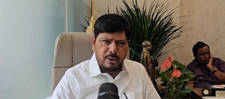 'इंडिया' गठबंधन की बैठक पर आठवले बोले- 'विपक्ष के पास दूसरा काम नहीं, इसलिए हर विषय पर नए-नए बहाने'