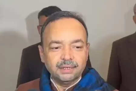 विपक्ष का काम उत्तर प्रदेश के विकास में बाधा डालना है : जेपीएस राठौर