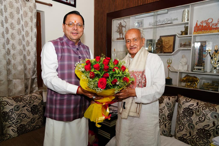 सीएम धामी ने पद्म भूषण सम्मान मिलने पर भगत सिंह कोश्यारी को दी बधाई, बताया उत्तराखंड का गौरव