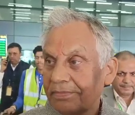 रामनाथ ठाकुर ने राहुल गांधी पर तंज कसा, एआई समिट में यूथ कांग्रेस के शर्टलेस प्रदर्शन को बताया निंदनीय