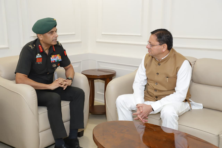 सीएम धामी से मिले महानिदेशक एनसीसी, विस्तार और आधुनिक आधारभूत संरचना के विकास पर हुई चर्चा