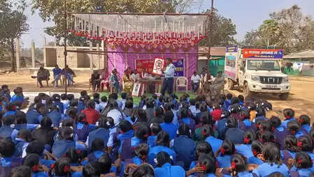 छत्तीसगढ़: बीजापुर में यातायात जागरूकता माह के तहत खेलकूद प्रतियोगिताओं का आयोजन