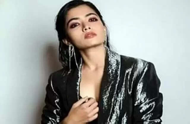 Rashmika Mandanna ने अल्लू अर्जुन की तारीफ में कही ये बड़ी बात