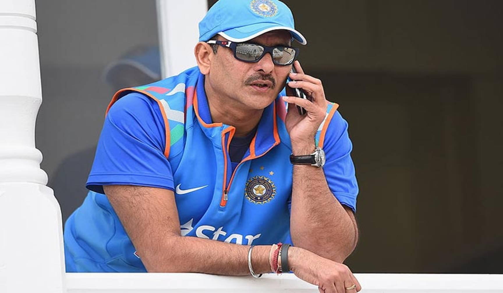BREAKING:  टीम इंडिया के कोच पद के लिए कई दिग्गज, अब रवि शास्त्री भी करेंगे आवेदन