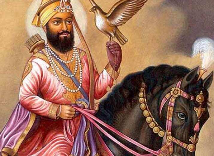 Guru Gobind Singh Death Anniversary : गुरु गोबिंद सिंह के ये अनमोल विचार कर देंगे आपकी तरक्की की राहें आसान