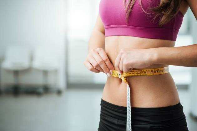 Weight loss: तुरंत वजन घटाने के लिए अपने आहार में इन पांच जड़ी बूटियों को लें