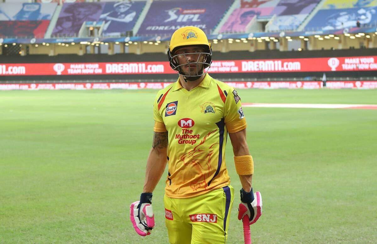 IPL 2021: KKR के खिलाफ आया  डुप्लेसिस का  तूफान, छक्के-चौके लगाकर की ताबड़तोड़ बल्लेबाजी