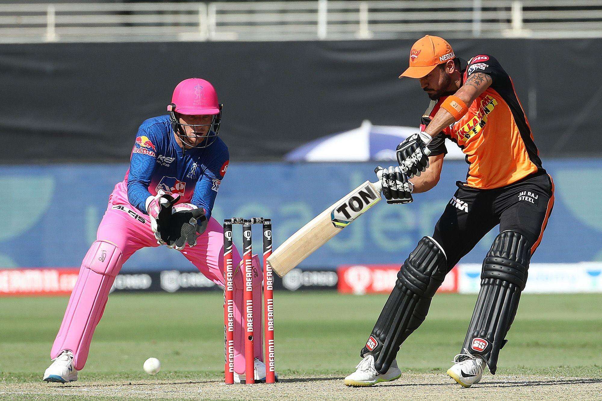 IPL 2020 , SRH vs RR:हैदराबाद ने राजस्थान को दिया 159 रन का टारगेट,  मनीष पांडे ने जड़ी फिफ्टी