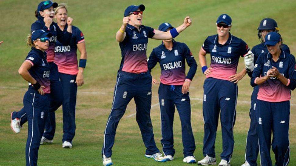 महिला क्रिकेट : न्यूजीलैंड ने बनाया वर्ल्ड रिकॉर्ड, इंग्लैंड ने कुछ घंटों बाद तोड़ा