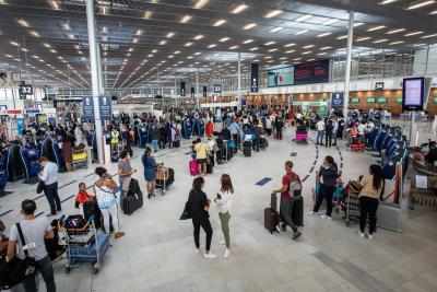 European Commission ने यात्रा प्रतिबंधों में ढील देने की सिफारिश की