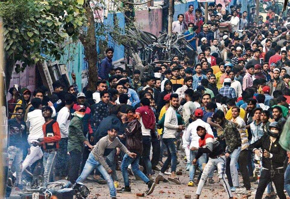 हिंसा को लेकर बोली दिल्ली पुलिस, दंगाइयों के खिलाफ होंगे हत्या के केस 