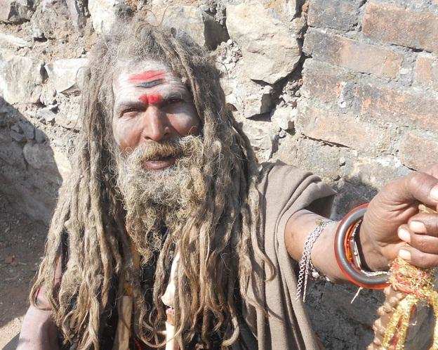 रहस्य से भरा है नागा साधुओं का जीवन, आखिर कहां से आते हैं नागा साधु