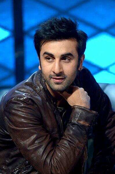 Ranbir Kapoor: अजय देवगन के बाद अब रणबीर कपूर भी करने वाले हैं ओटीटी प्लेटफार्म पर डेब्यू