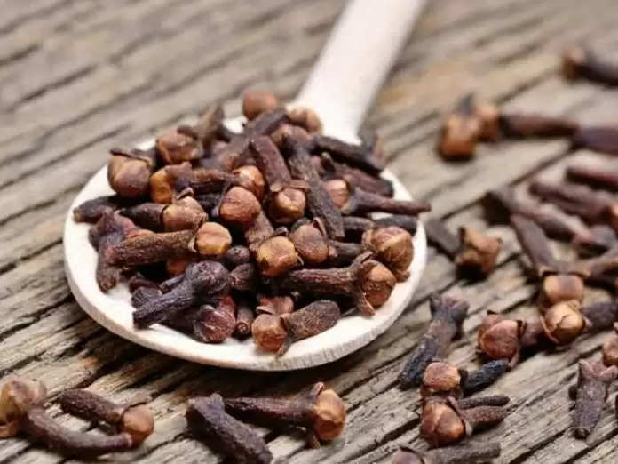 these easy remedies of clove can remove all the problems from your life