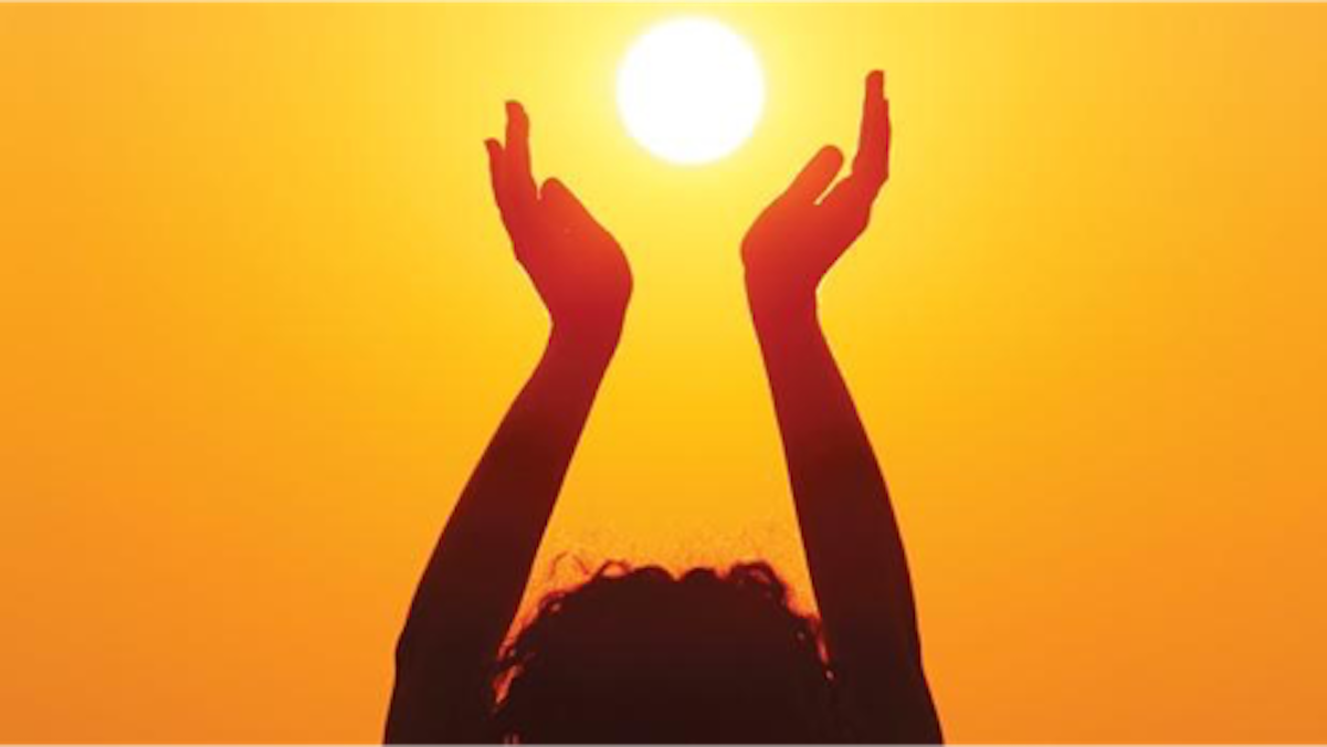 जानिए सूर्य पूजा का सबसे अच्छा तरीका जिससे खुल जाएगी सोयी किस्मत, मिलेगी अपार सफलता के साथ सुख-समृद्धि