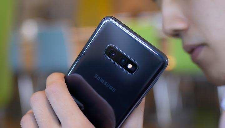 Samsung Galaxy S10 सीरीज की प्री-बुकिंग कल से शुरू होगी