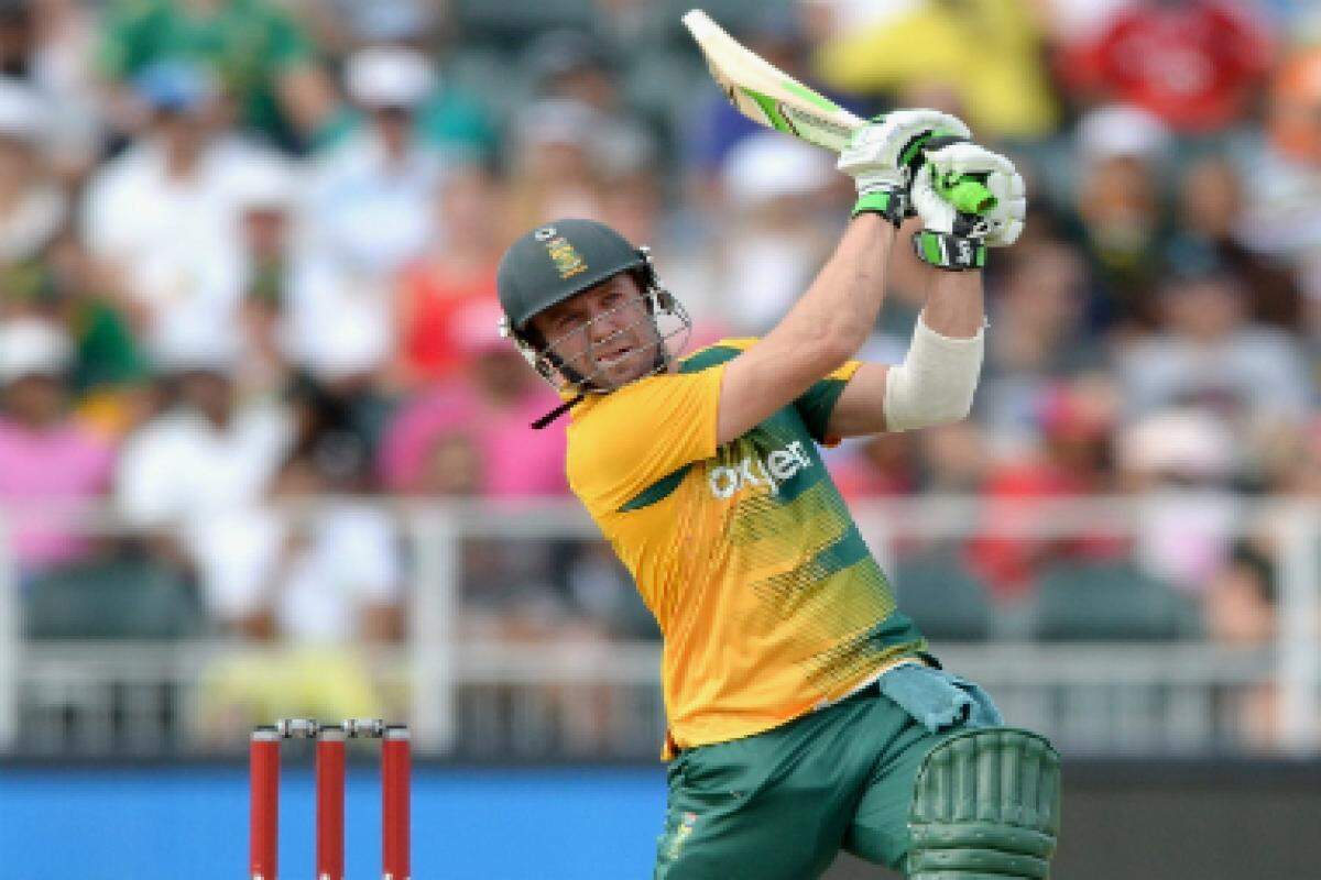 Shoaib Akhtar  ने किया दावा, इस पाकिस्तानी गेंदबाज के आगे रोने लगे  थे एबी डीविलियर्स