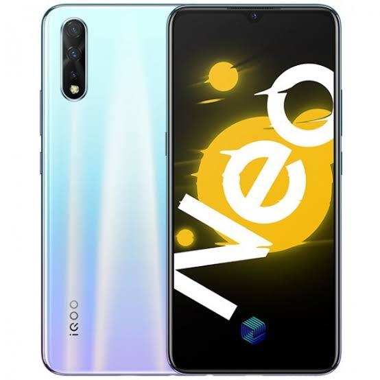 Vivo iQOO स्मार्टफोन को जल्द लाँच किया जा सकता है, जानें इसके बारे में