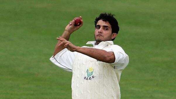 Sourav Ganguly  दिल का दौरा पड़ने के बाद अस्पताल में भर्ती , क्रिकेट जगत ने की बेहतर स्वास्थ्य की दुआ