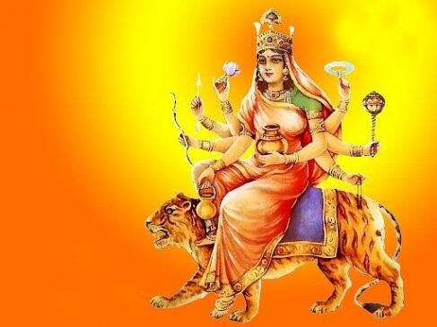 Maa chandraghanta puja mantra: नवरात्रि तीसरा​ दिन, आज करें मां चंद्रघंटा के इन मंत्रों का जाप