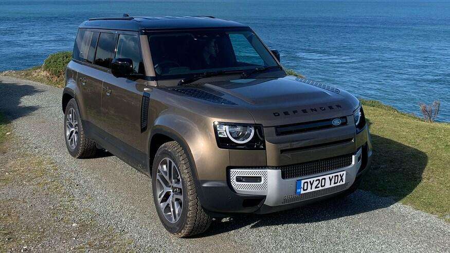 लैंड रोवर डिफेंडर डीजल इंजन में हुई लॉन्च, जानें क्या हैं कीमत