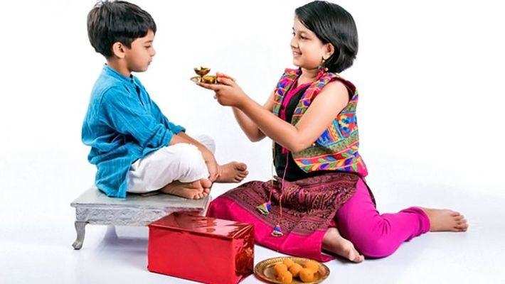 Bhai dooj 2020: क्यों मनाया जाता है भाईदूज का पर्व, जानिए इससे जुड़ी कथा