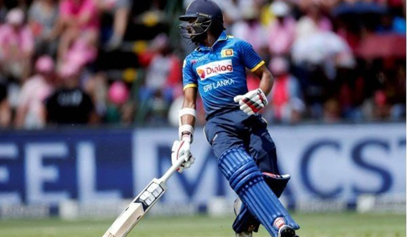 चैंपियंस ट्रॉफी:  निरोशन डिकेवाला ने ठोकी अर्द्धशतकीय पारी, श्रीलंका का स्कोर  100 के पार