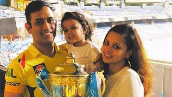 आईपीएल 2020: साक्षी धोनी ने चेन्नई सुपर किंग्स के मैच के बाद एक भावनात्मक संदेश दिया कि इतिहास में पहली बार प्लेऑफ के लिए क्वालीफाई नहीं किया