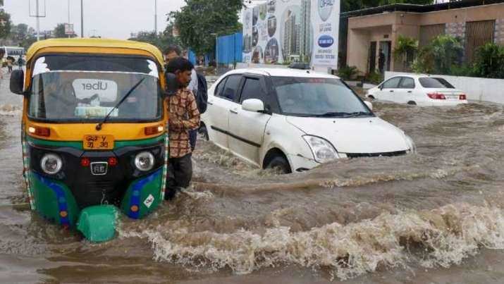 Weather Forecast: महाराष्ट्र सहित कई राज्यों में भारी बारिश की चेतावनी, IMD ने जारी किया अलर्ट