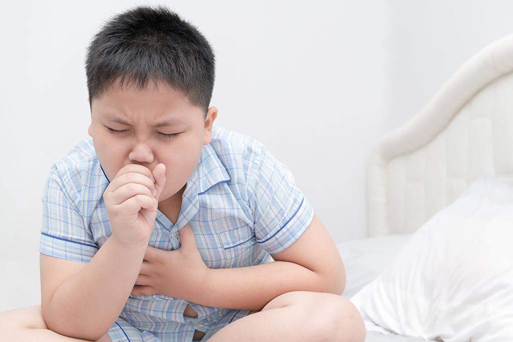 देश में बढ़ता कोरोना संक्रमण का खतरा, बच्चों को बचाव के लिए इन लक्षणों का रखें ध्यान
