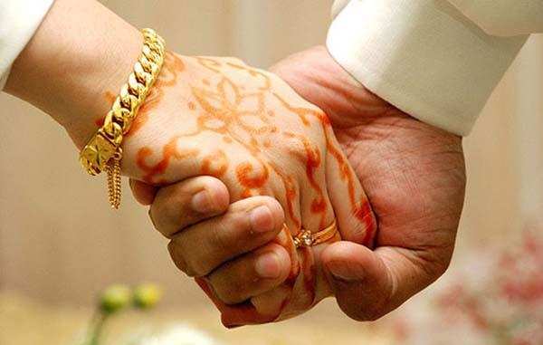 शादियों में टेंशन और खर्चा दोनों बढ़ा रहा है सोशल मीडिया