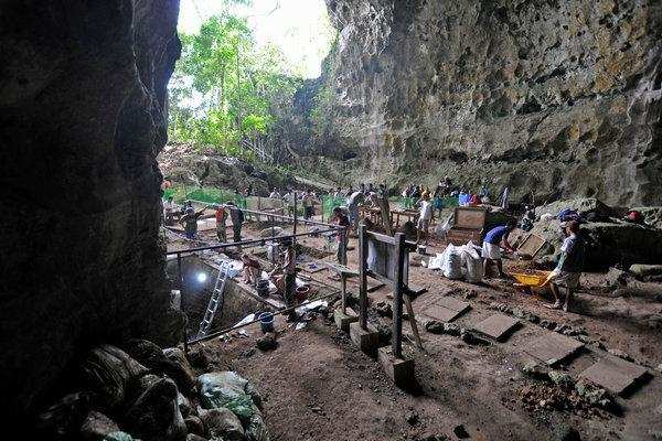 वैज्ञानिकों की खोज में लूज़ोन द्वीप पर मिले नई मानव प्रजाति के अवशेष