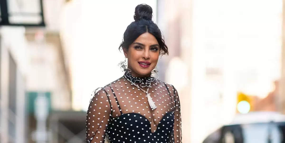 Priyanka Chopra Jonas Finally Steps Out of the House after Two Months