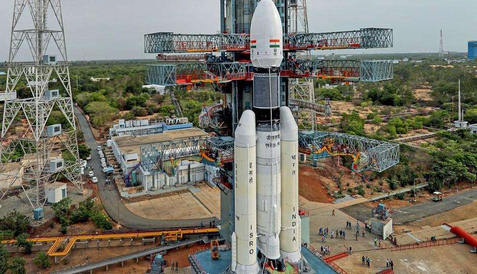 चंद्रयान-2 के सफल प्रक्षेपण पर विराट कोहली से लेकर तेंदुलकर ने ऐसी दी बधाई