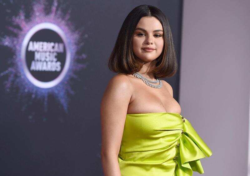 Selena Gomez Cries & Admits New AlbumWith Justin Bieber Breakup Songs Was ‘ANightmare’ To Record